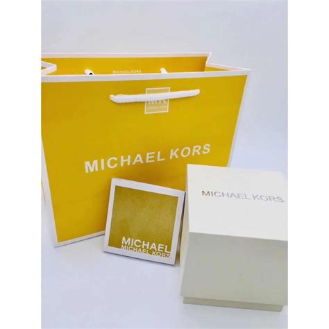 michael kors package